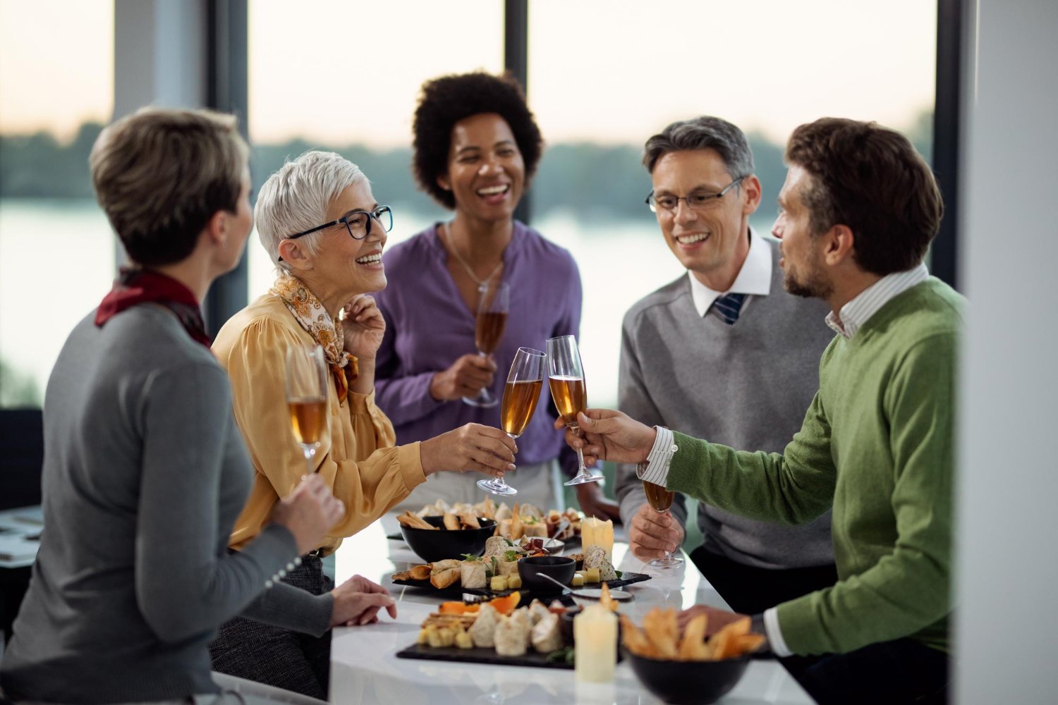 Live dining etiquette session